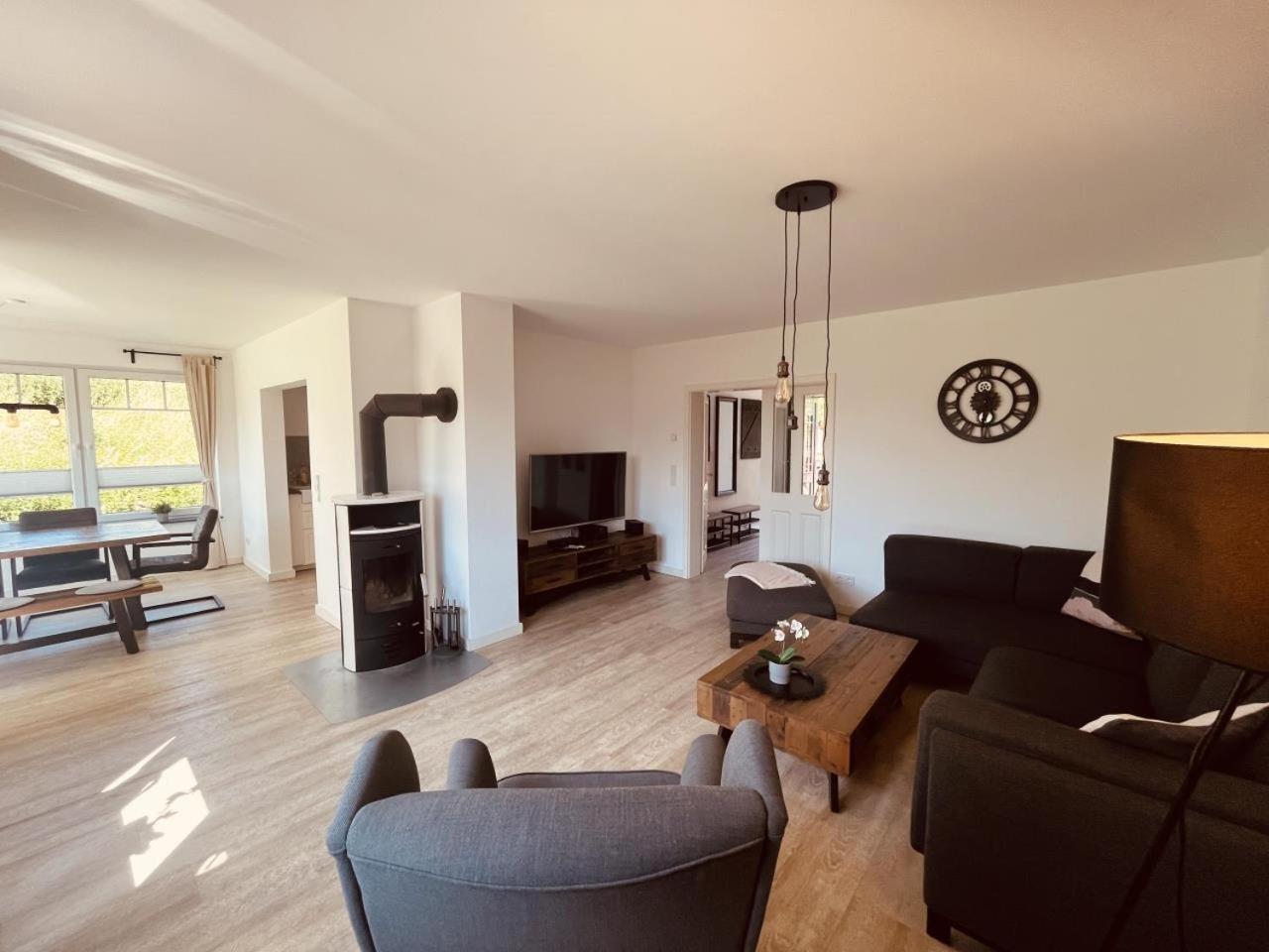 Ferienhaus Svea In Born Ngoại thất bức ảnh