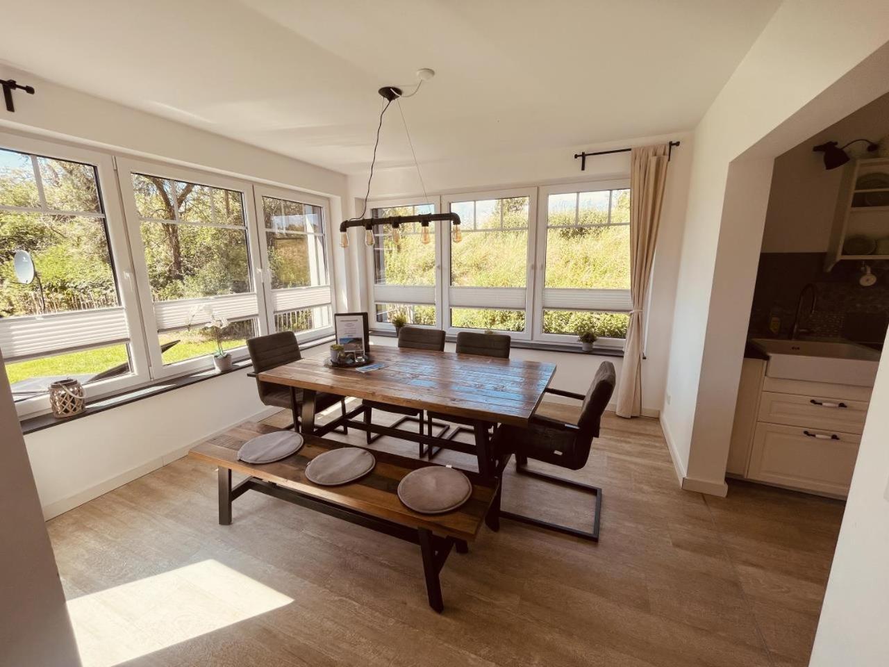 Ferienhaus Svea In Born Ngoại thất bức ảnh